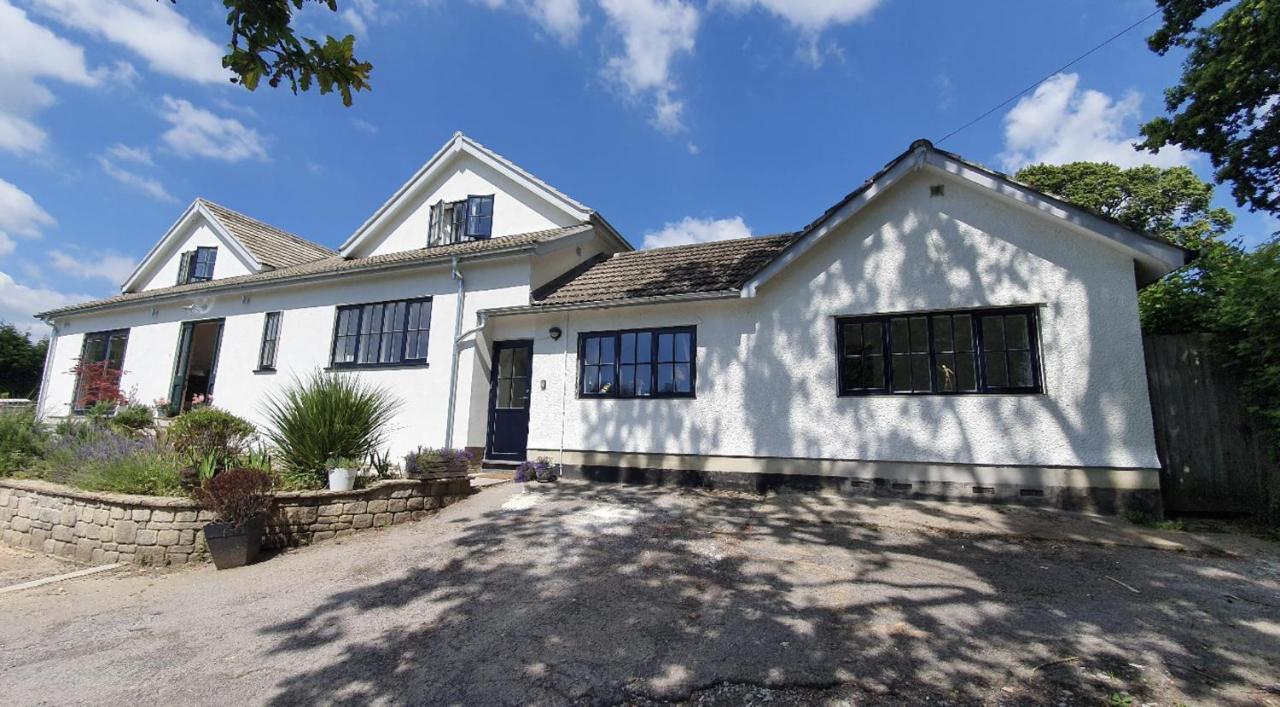 Cosy 2-Bed Property In Ashburton Dartmoor นิวตันแอบบ็อต ภายนอก รูปภาพ